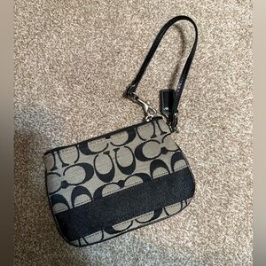 Coach Black and Beige Patterned Wristlet
